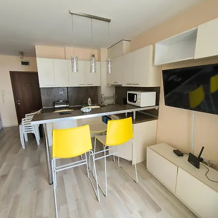 Aparthotel Комплекс Ивет Sveti Vlas Esterno foto